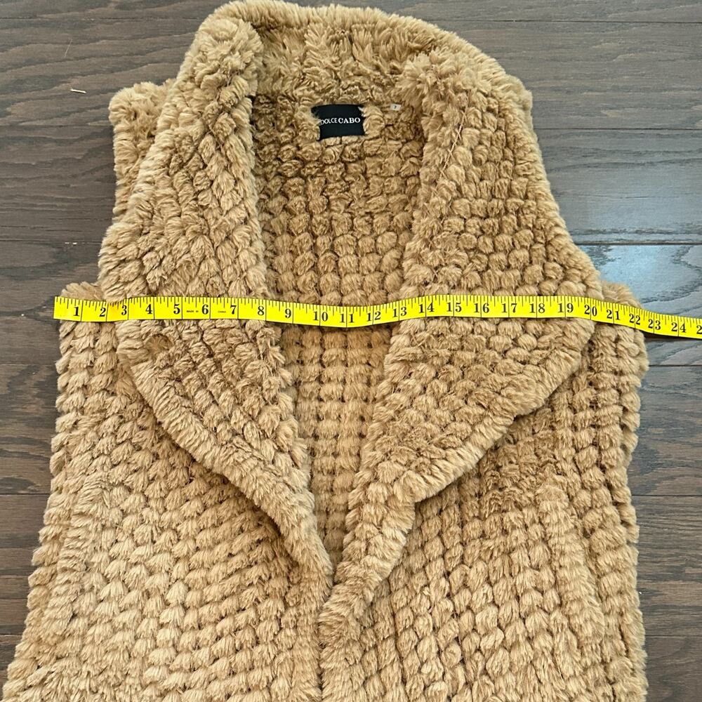 Dolce Cabo Camel Faux Fur Textured Open Front Vest Cardigan Cozy Size Medium - Picture 7 of 10